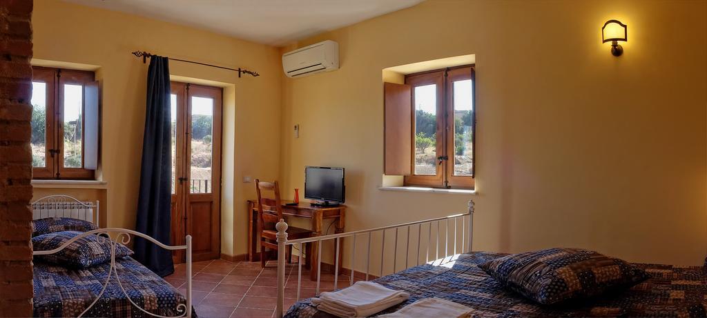 Agriturismo Passo Dei Briganti อากริเจนโต ห้อง รูปภาพ